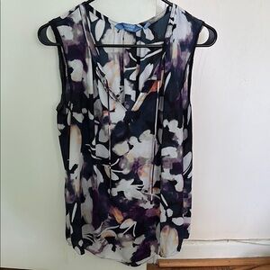 Floral Sleeveless Top - size XL